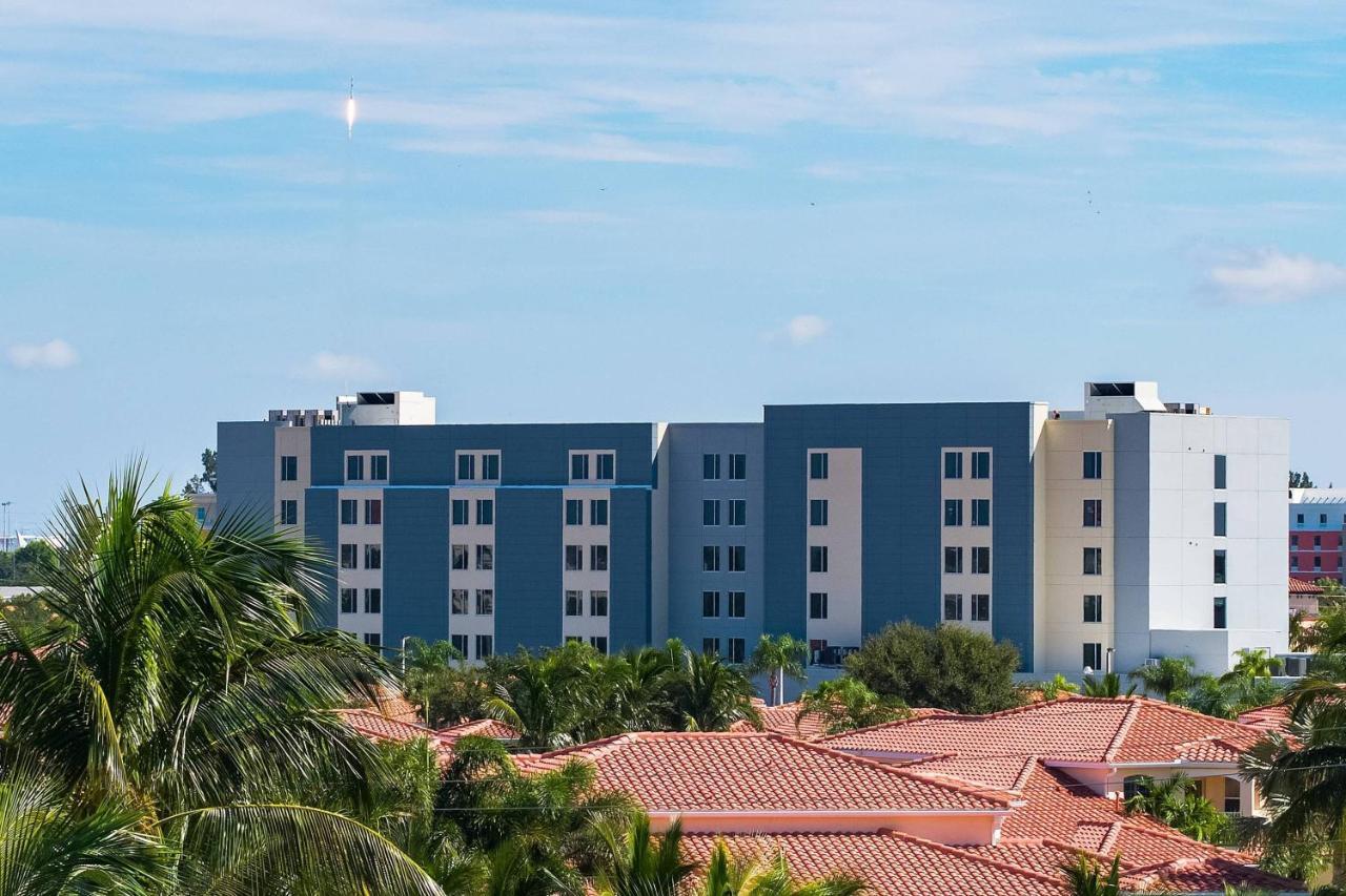 Springhill Suites By Marriott Cape Canaveral Cocoa Beach Екстериор снимка